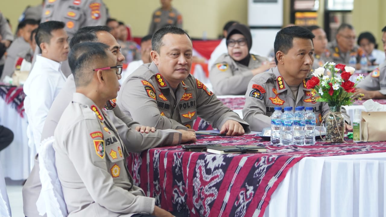 Penguatan Profesionalitas dan Etika Polri: Puslitbang Polri Beri Edukasi di Polda Sulbar