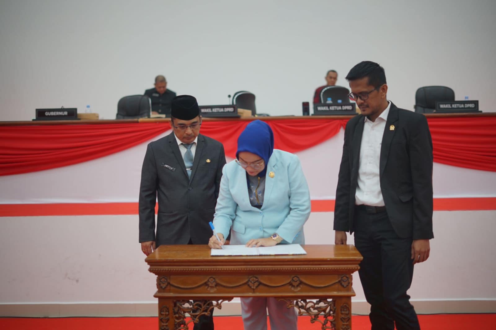 Ranperda Milik Daerah, DPRD Sulbar Gelar Paripurna