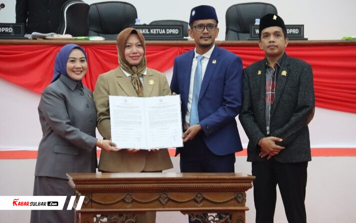 Paripurna DPRD Sulbar Umumkan Gubernur dan Wakil gubernur terpilih