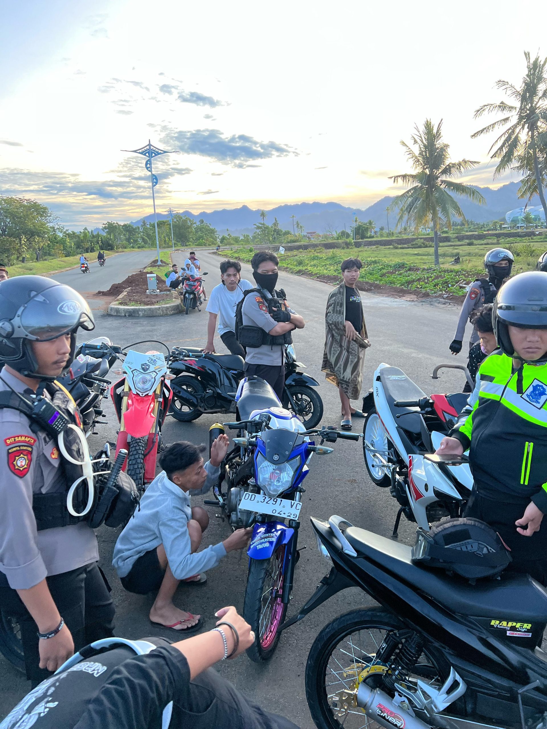 Patroli Rutin Ditsamapta Polda Sulbar, Menjaga Kondusivitas Ramadhan dari Gangguan Balap Liar