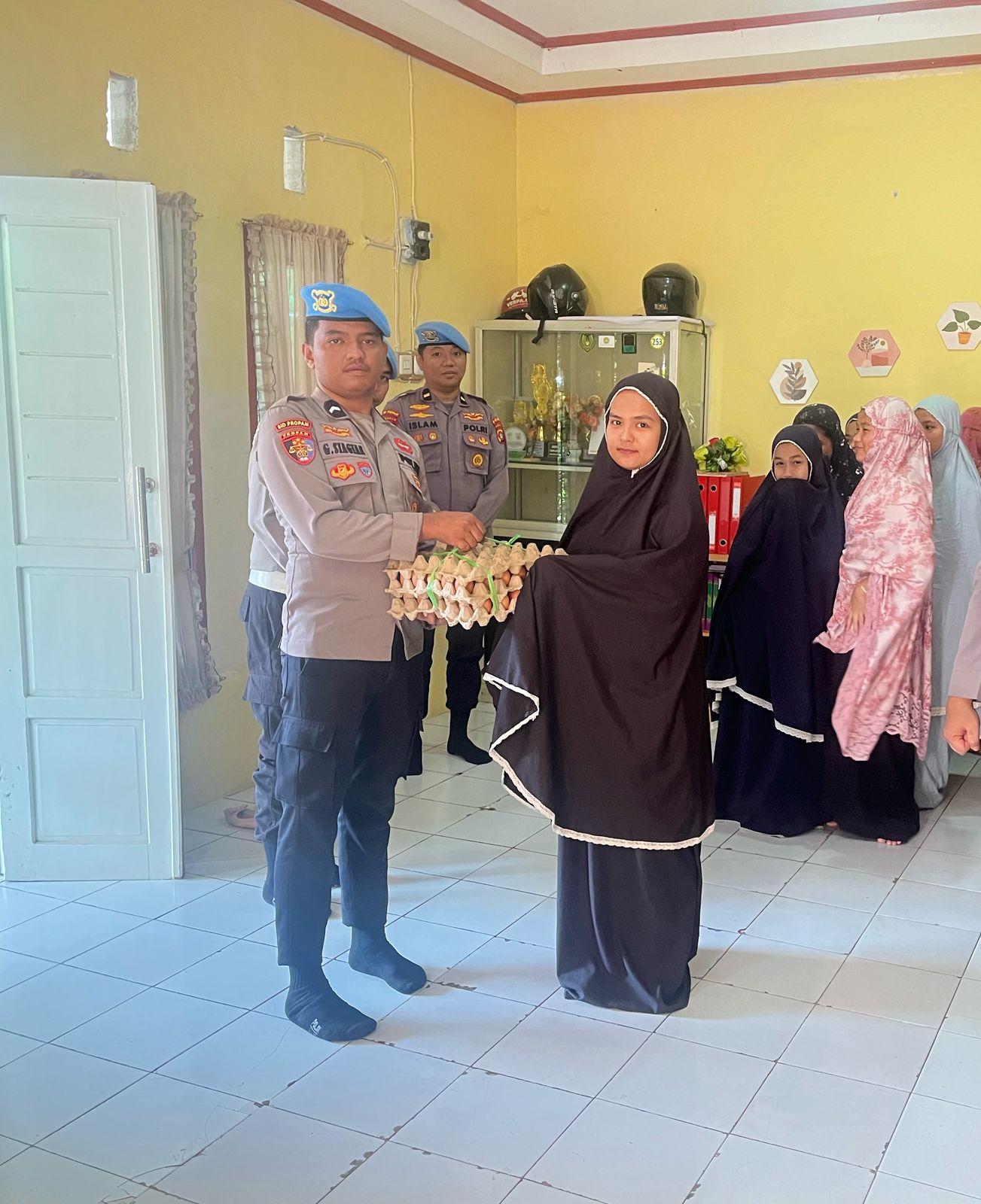 Berkah Ramadan: Bidpropam Polda Sulbar Tebar Kebaikan di Panti Asuhan Campaloga Mamuju