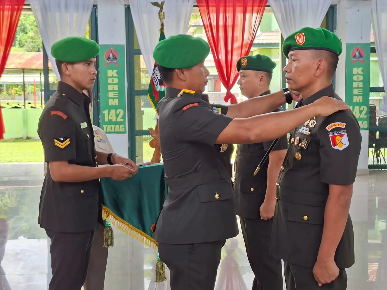 Danrem 142/Tatag Pimpin Sertijab Dandim 1402/Polman