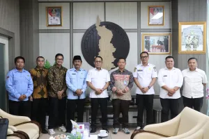 BPJPH RI Kunjungi Sulbar, Bahas Rencana Pembentukan UPT Sertifikasi Halal untuk Dukung UMKM